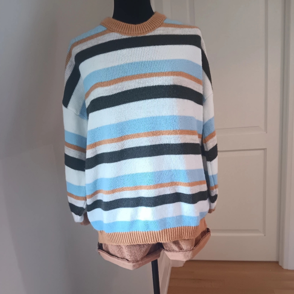70s style oversized sweater!